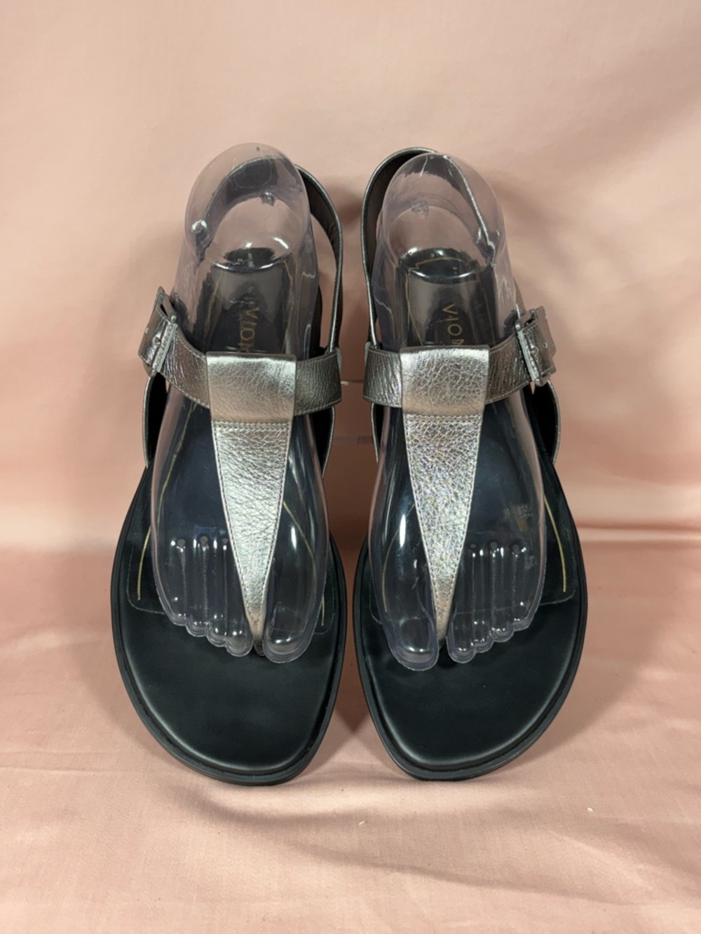 Vionic Cora Pewter Metallic Supportive Thong Sandal Women's Size 9